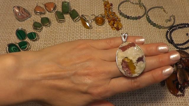 МАЛАХИТ , НЕФРИТ , ЯНТАРЬ В СЕРЕБРЕ + БРАСЛЕТЫ , БУСЫ , КОЛЬЕ.ПРИРОДНЫЕ КАМНИ + РУЧНАЯ РАБОТА. смотреть онлайн