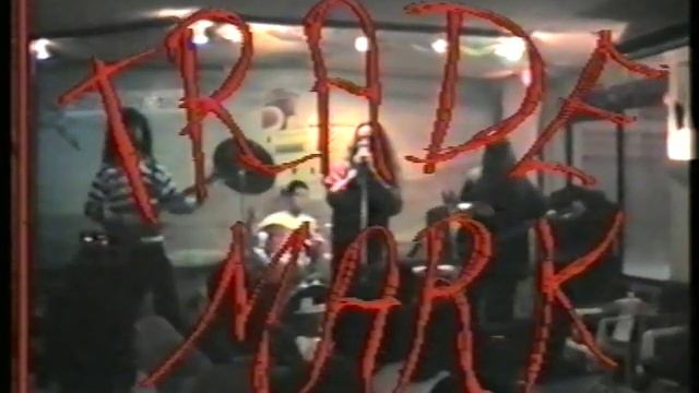 Trademark live @ Entráguas - Paço D'arcos - 11-02-1994 смотреть онлайн