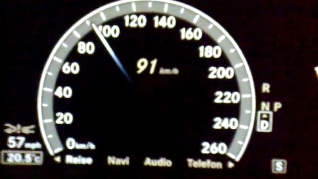 Mercedes Benz CL500 (C216) 5.5l V8 0-100km/h, 0-60mp/h 388PS/HP смотреть онлайн