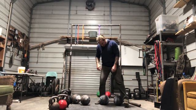 200 lb / 90.7 kg Thomas inch bell lifted level left + right hand Adam Glass смотреть онлайн