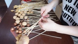 ОРЕХОВЫЙ букет на 1 сентября СВОИМИ РУКАМИ