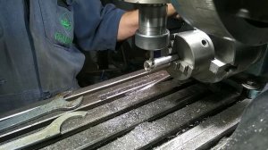 Продолжение  фрезерных работ на 675 фрезере.