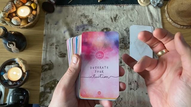 The Sacred Creators Oracle - Mass Market смотреть онлайн