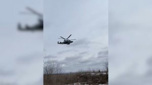 "Аллигатор" и "Ночной охотник" пролетели синхронно "лицом" друг к другу