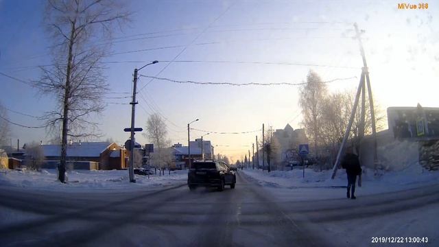 Югорск. Скрытая камера наблюдения ул.Калинина/Мира, декабрь 2019 год смотреть онлайн