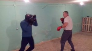 Боксерский шлем Fairtex HG14 синий с защитой носа.