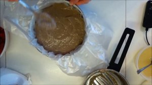 Как приготовить ТОРТ С БАНАНОМ И КЛУБНИКОЙ К 8 МАРТА