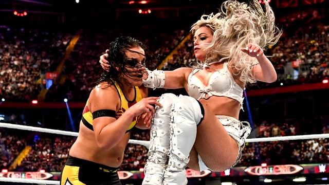 ТАЙСОН ФЬЮРИ ПРОТИВ РОМАНА РЕЙНСА? WWE Clash at the Castle 2022 [Обзор] смотреть онлайн