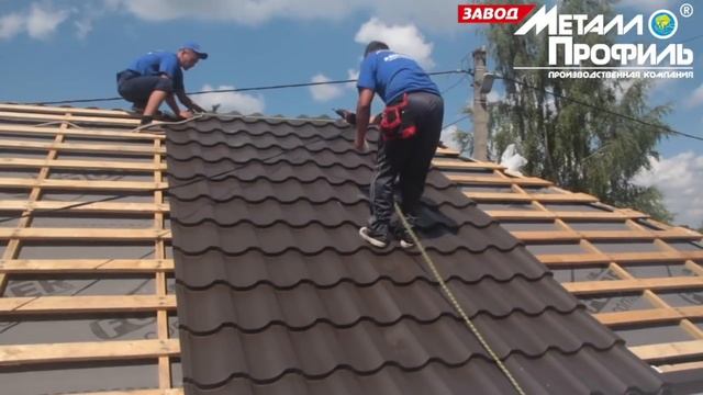 Монтаж металлочерепицы Венеция и доборных элементов кровли