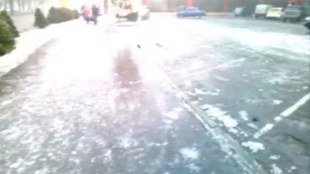 Осторожно! Гололёд!