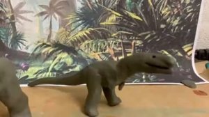 Терезинозавр против тарбозавра битвы динозавров