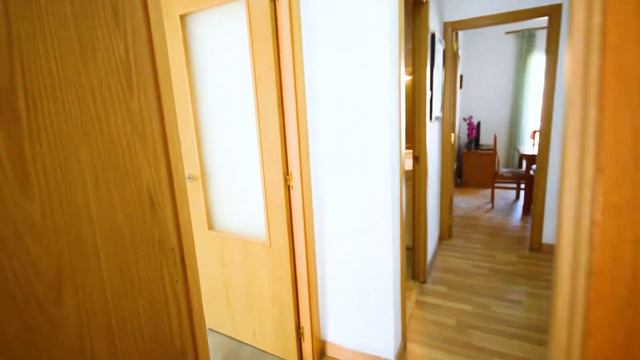 2 balcones y 3 habitaciones en un apartamento junto a Blasco Ibáñez | Ravalencia смотреть онлайн