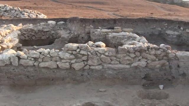 Караларский ландшафтный парк.Раскопки. смотреть онлайн