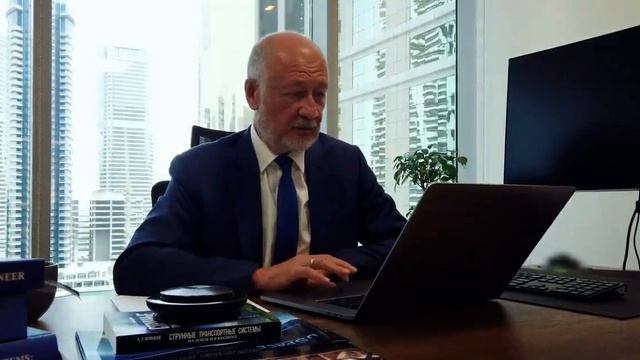 Triển lãm công nghệ tại Sharjah và nhận được sự quan tâm của hàng trăm phái đoàn смотреть онлайн