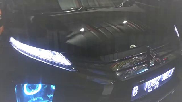 Modifikasi Mitsubishi X-PANDER HeadLamp Dan Stoplamp смотреть онлайн