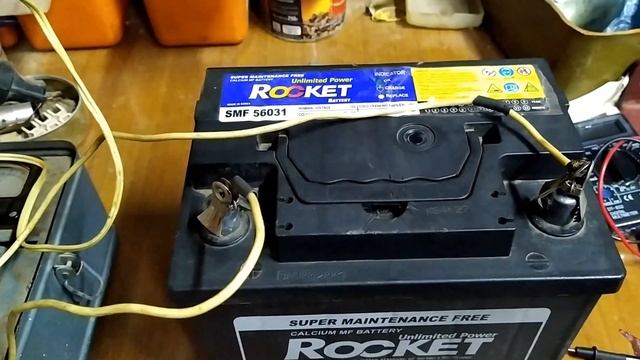 Как я зарядил автомобильный аккумулятор и восстановил его после полной разрядки. смотреть онлайн