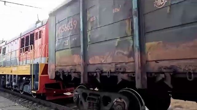 ?ЧМЭ3 выезжает с запасного пути?️♥️#тепловоз #ржд #краснодар #поезда #электричка #город смотреть онлайн