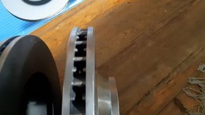 Бюджетные тормозные диски фирмы SAT