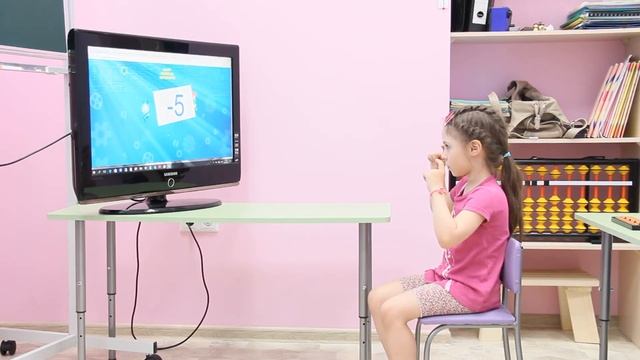 Ментальная арифметика.Первые результаты занятий ментальной арифметикой г.Тюмень. ДРЦ КУБИК смотреть онлайн