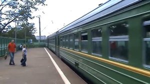 Электропоезд ЭД2Т-0018 платформа Баковка