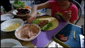 Вкуснейшие чикен роллы.