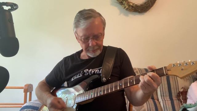 Magnolia Wind (Shawn Camp & Guy Clark cover by Roger L) смотреть онлайн