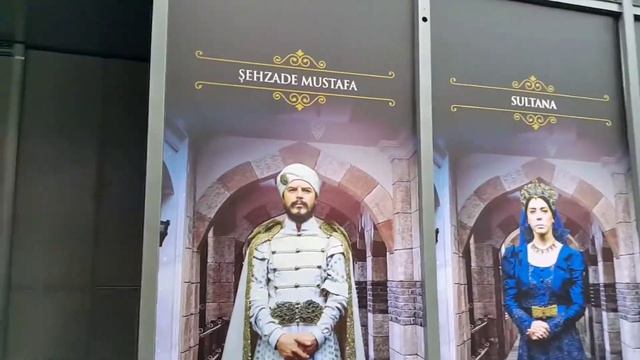 Бурак Озчивит в Дубае смотреть онлайн