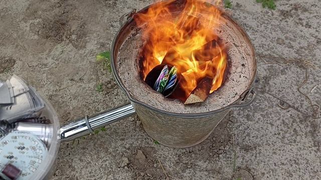 Тестирую горн. Первая переплавка алюминия