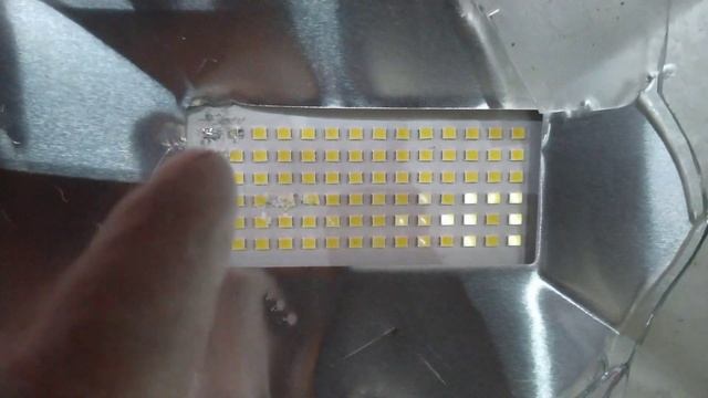 Как отремонтировать светодиодный прожектор смотреть онлайн