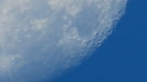 Nikon P1000 handheld moon video.