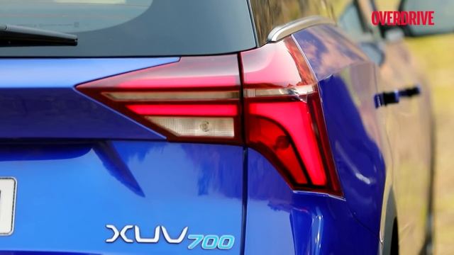 Mahindra XUV700 vs Tata Safari comparison review | The BIG family SUVs | OVERDRIVE смотреть онлайн
