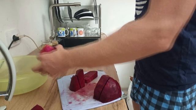 Как я экономлю на продуктах. Дешевый и мега полезный салат от Коршуна. смотреть онлайн