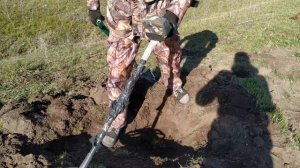 Поиск СОКРОВИЩ! Нашли на большой глубине ЗАКЛАДУХУ с царскими монетами!