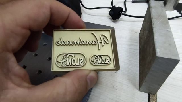 Бизнес на Лазерном станке. Если совсем нет идей - бери и делай! смотреть онлайн