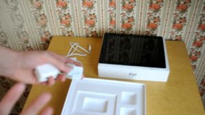 Распаковка и рассмотрение комплектации iPad 2