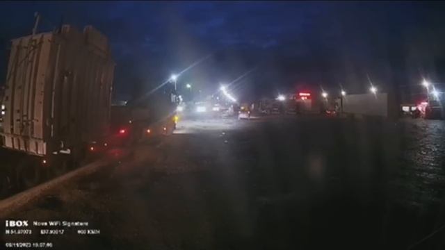 Негабаритный груз перевернул трал #дальнобой #негабарит