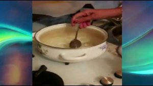 Оригинальное блюдо "Медузы из сосисок и спагетти"