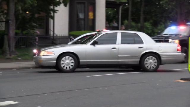 EXTREMELY RARE Hartford Police Department Unmarked Crown Victoria RespondingArriving