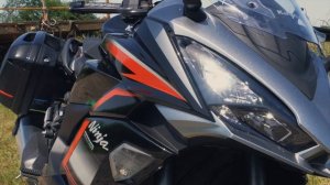 Kawasaki Ninja 1000SX Review | Better Than The Suzuki GSX-S1000GT?