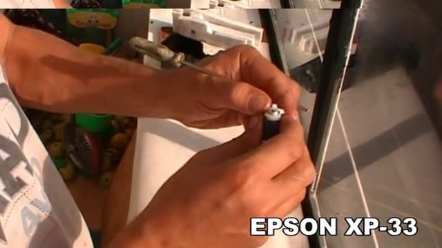 EPSON XP-33 устранение проблем с захватом бумаги смотреть онлайн
