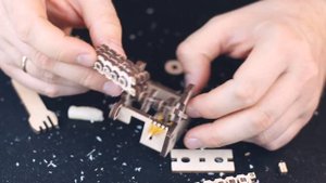 Собрал Действующий Кабриолет из Дерева / Ugears