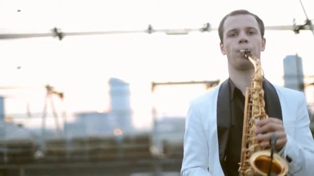 Саксофонист на свадьбу смотреть онлайн