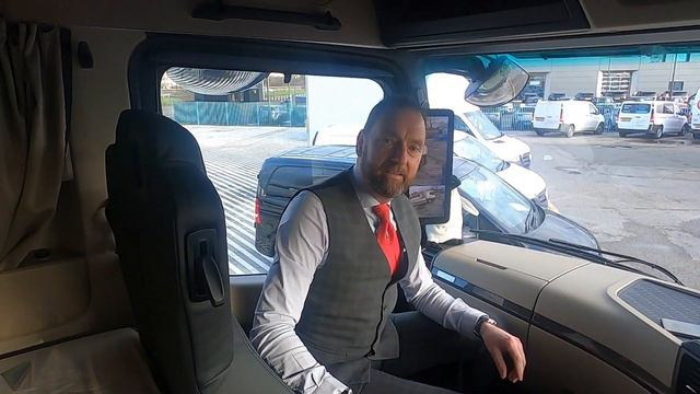 Prohire TRUCKTV Mercedes Actros MIRRORLESS Edition 1 2663 13litre 44t Tractor Unit смотреть онлайн