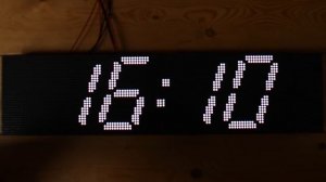 Dual 64x32 RGB LED Matrix Arcade Clock with ESP32