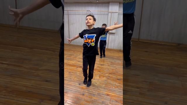 Начально- подготовительная группа. 3 месяц занятий. смотреть онлайн