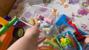 влог: УБОРКА ВЕРАНДЫ ПЕРЕД РОДАМИ | РАЗБИРАЕМ ИГРУШКИ | БИЛЬКА НАШЁЛ МЯЧИ
