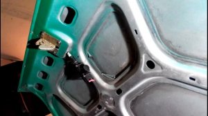 Установка активатора на замок багажника ГАЗ-24