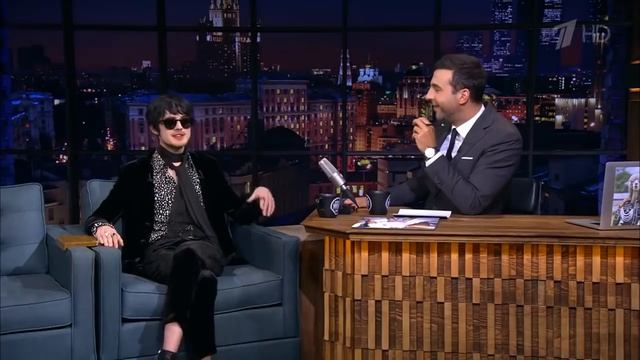 кирилл бледный пытается быть нормальным на протяжении 4-х минут смотреть онлайн