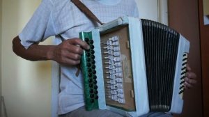 Частушка для соединения рук, разбор на гармони с цифрами