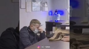 колготки поменять)))